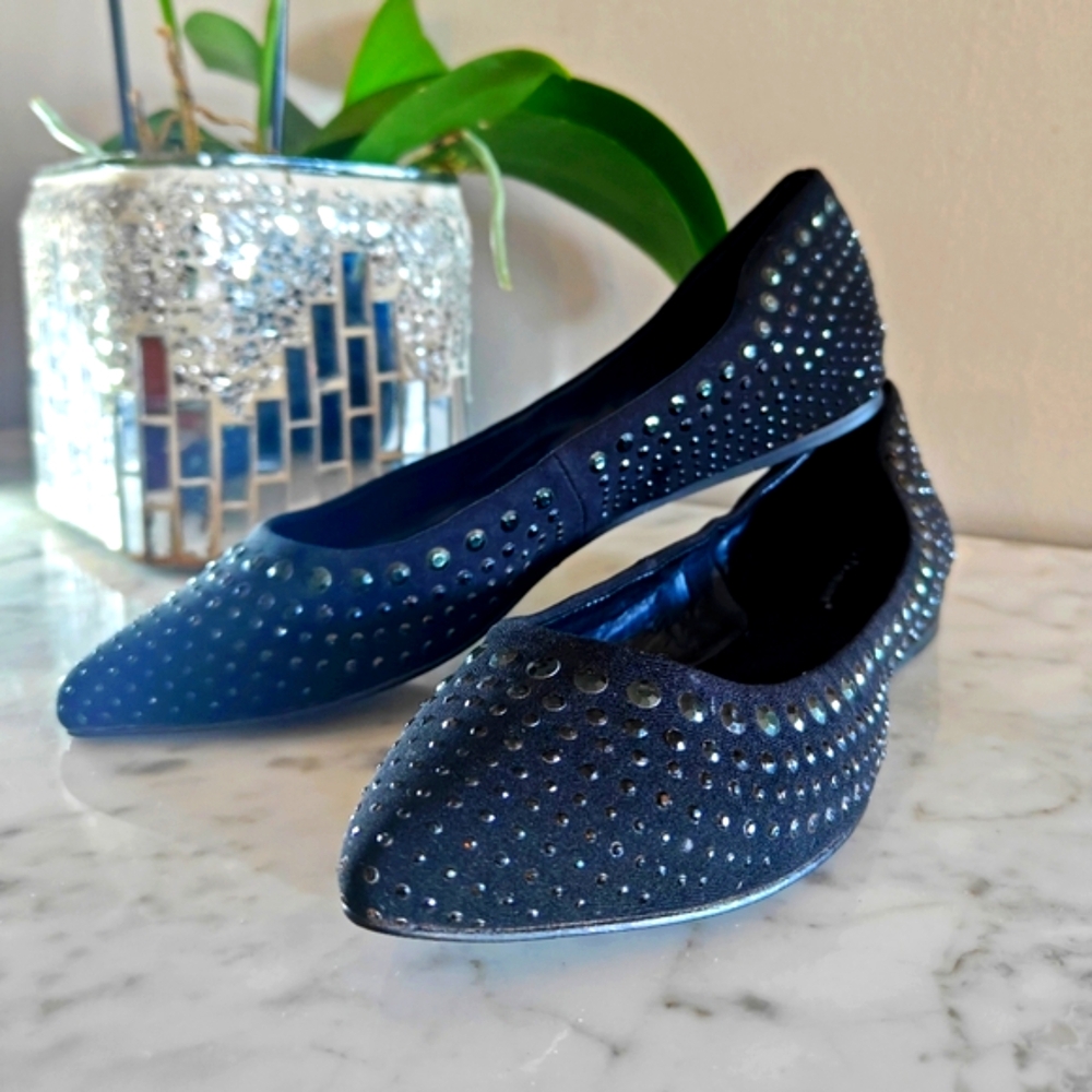 BCBGeneration Black on Black Sequin Studded Ballet Flats | Size 8M/38 - Picture 2 of 10